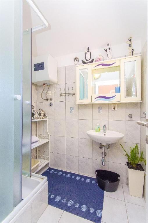 Apartments Nives Trogir Ngoại thất bức ảnh