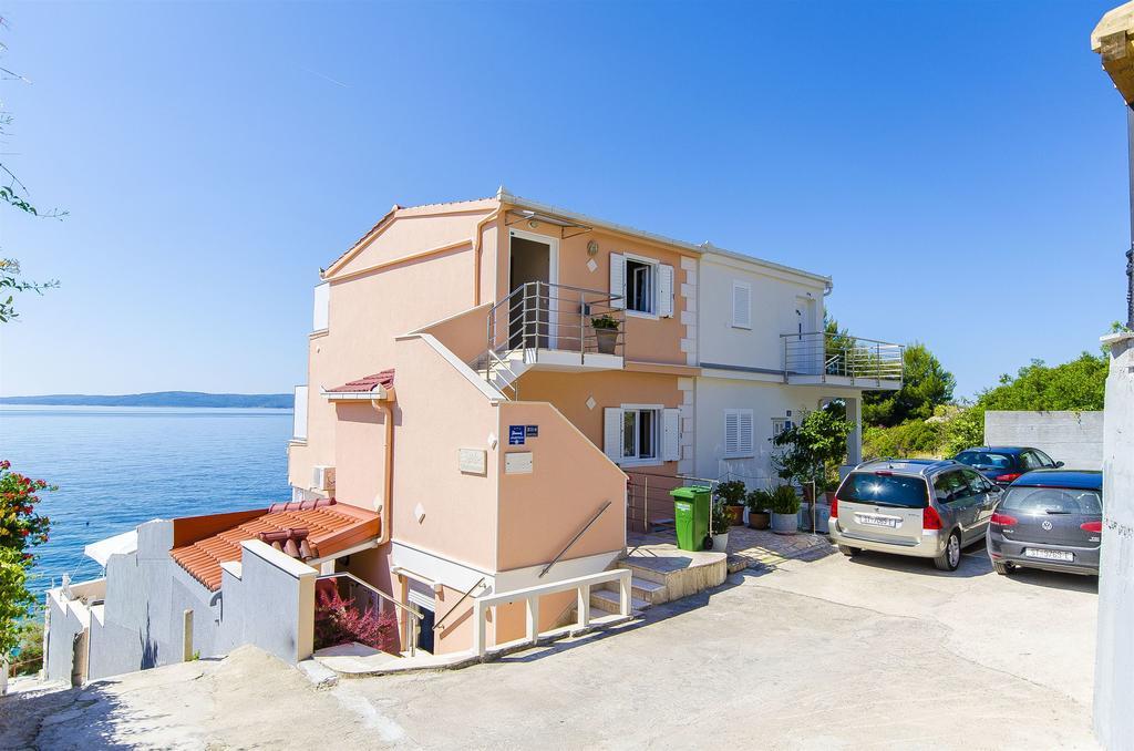 Apartments Nives Trogir Ngoại thất bức ảnh
