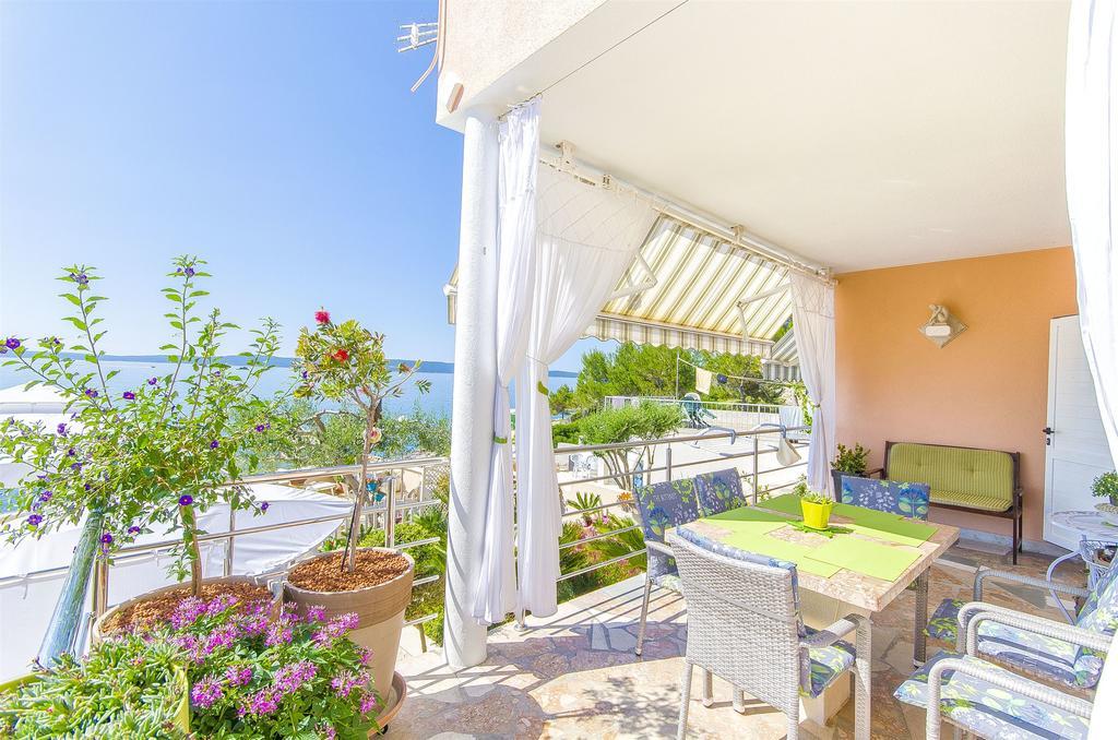 Apartments Nives Trogir Ngoại thất bức ảnh